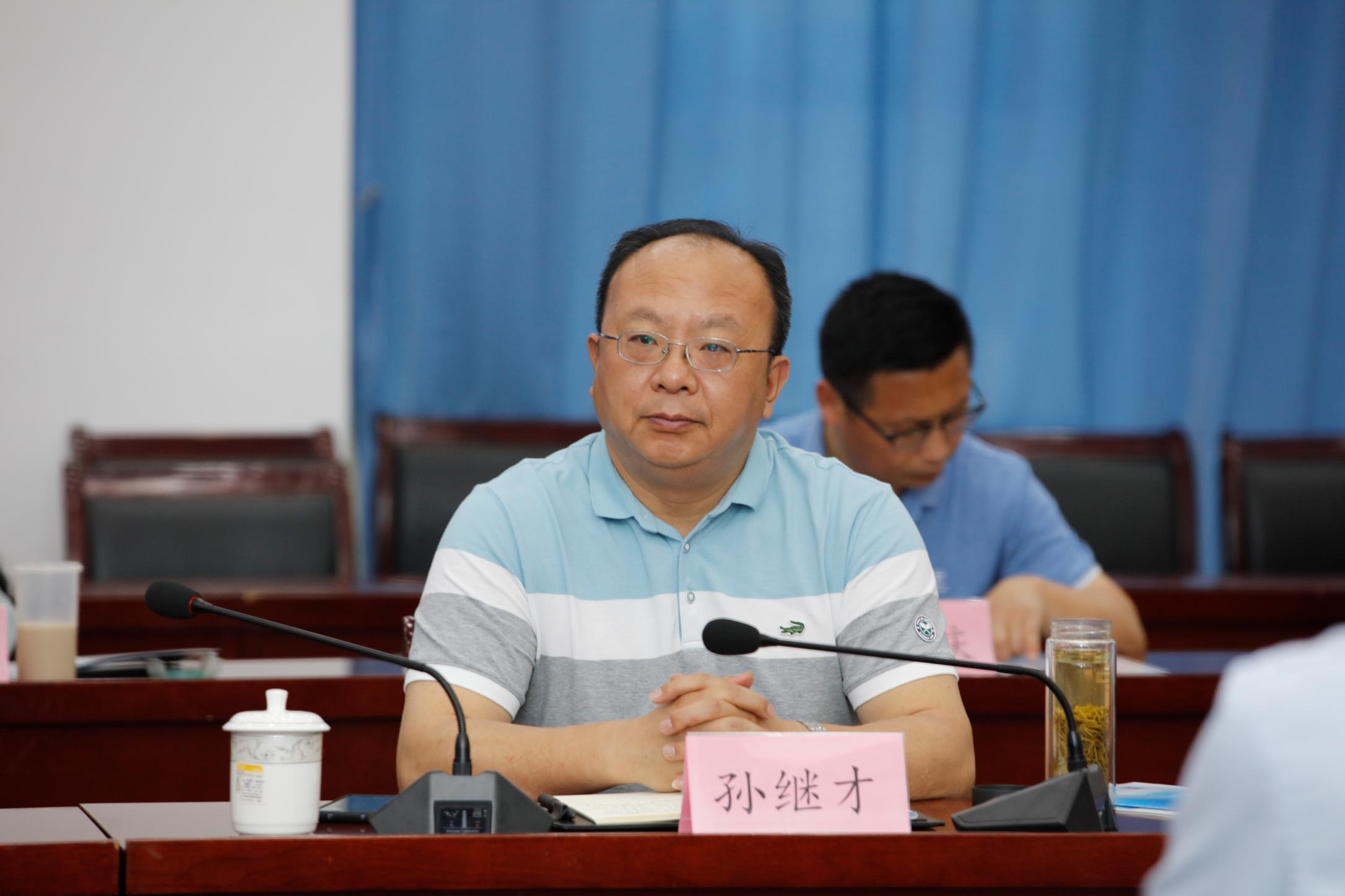 我校与江苏开放大学调研组赴连云港职业技术学院开展合作办学调研