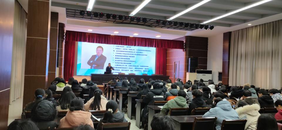 人文经贸学院举行实训基地签约仪式暨专家讲座