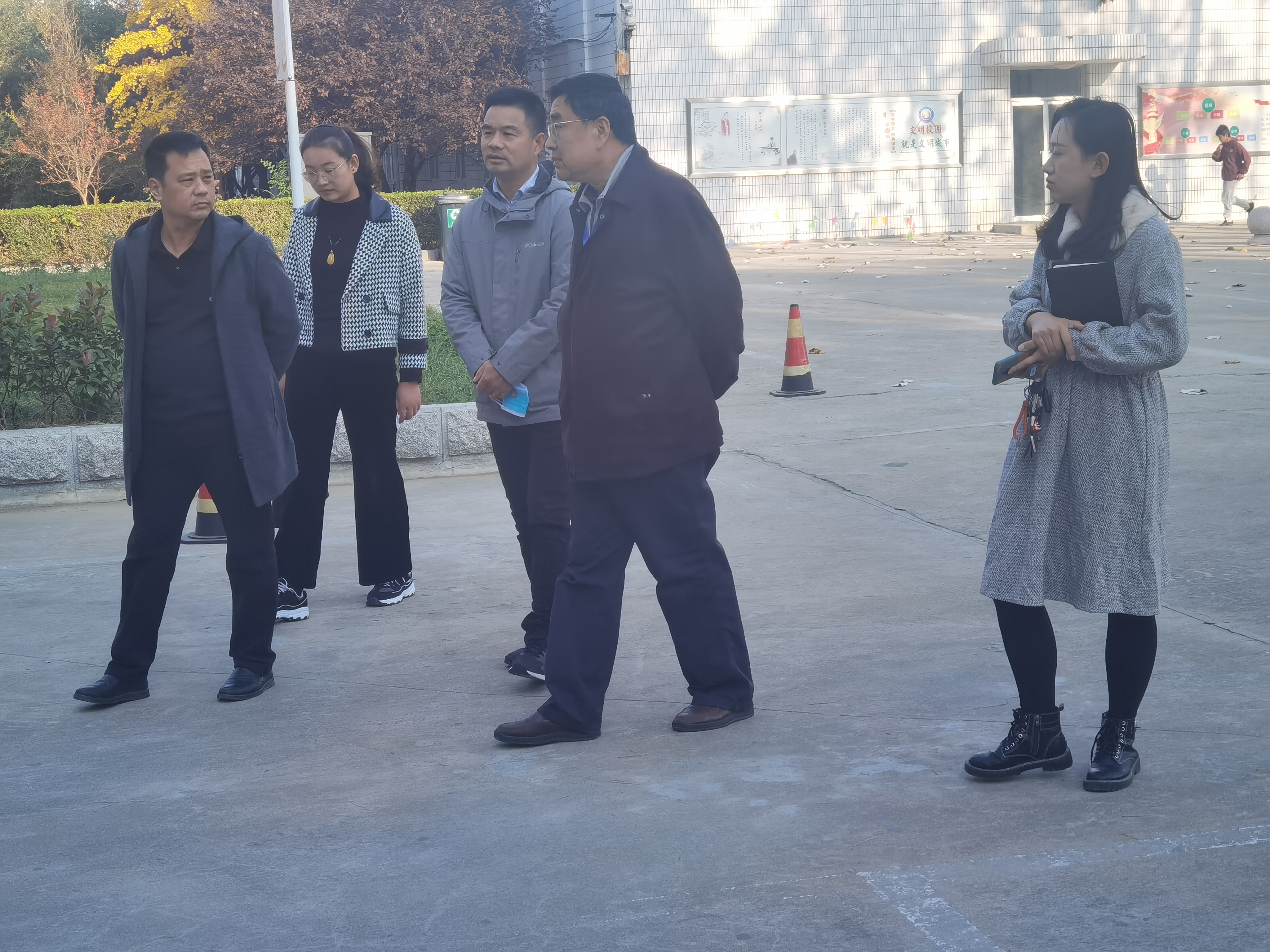 市眼科医院领导莅临我校参观交流