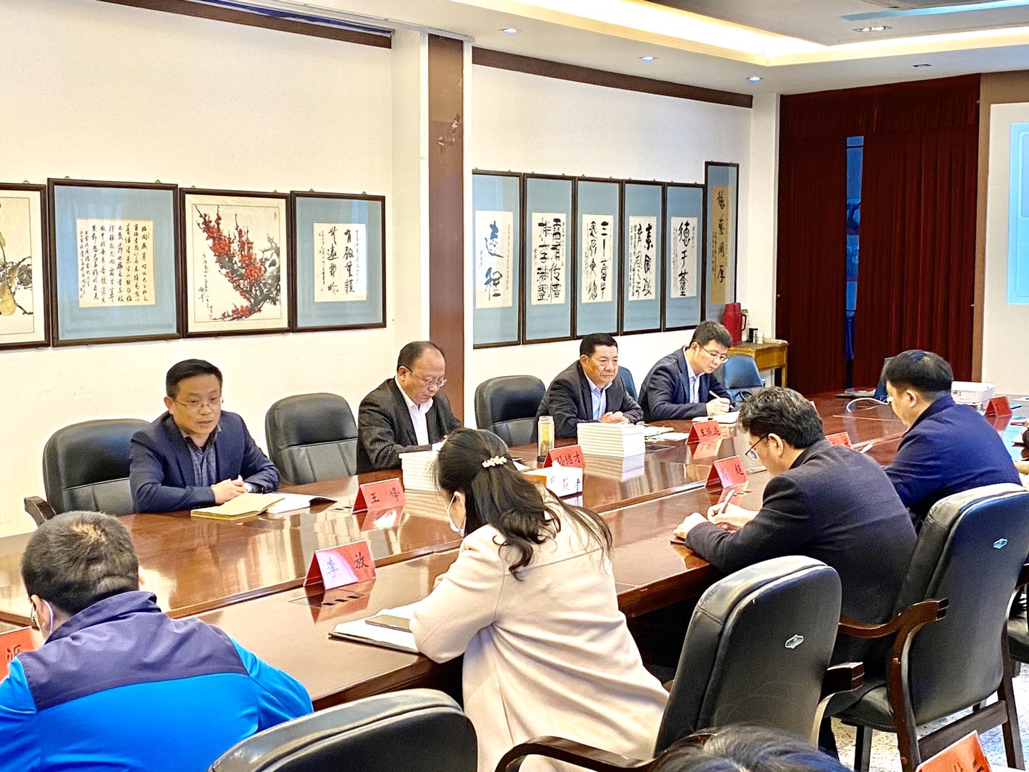 我校召开新提拔中层干部廉政教育集体谈话