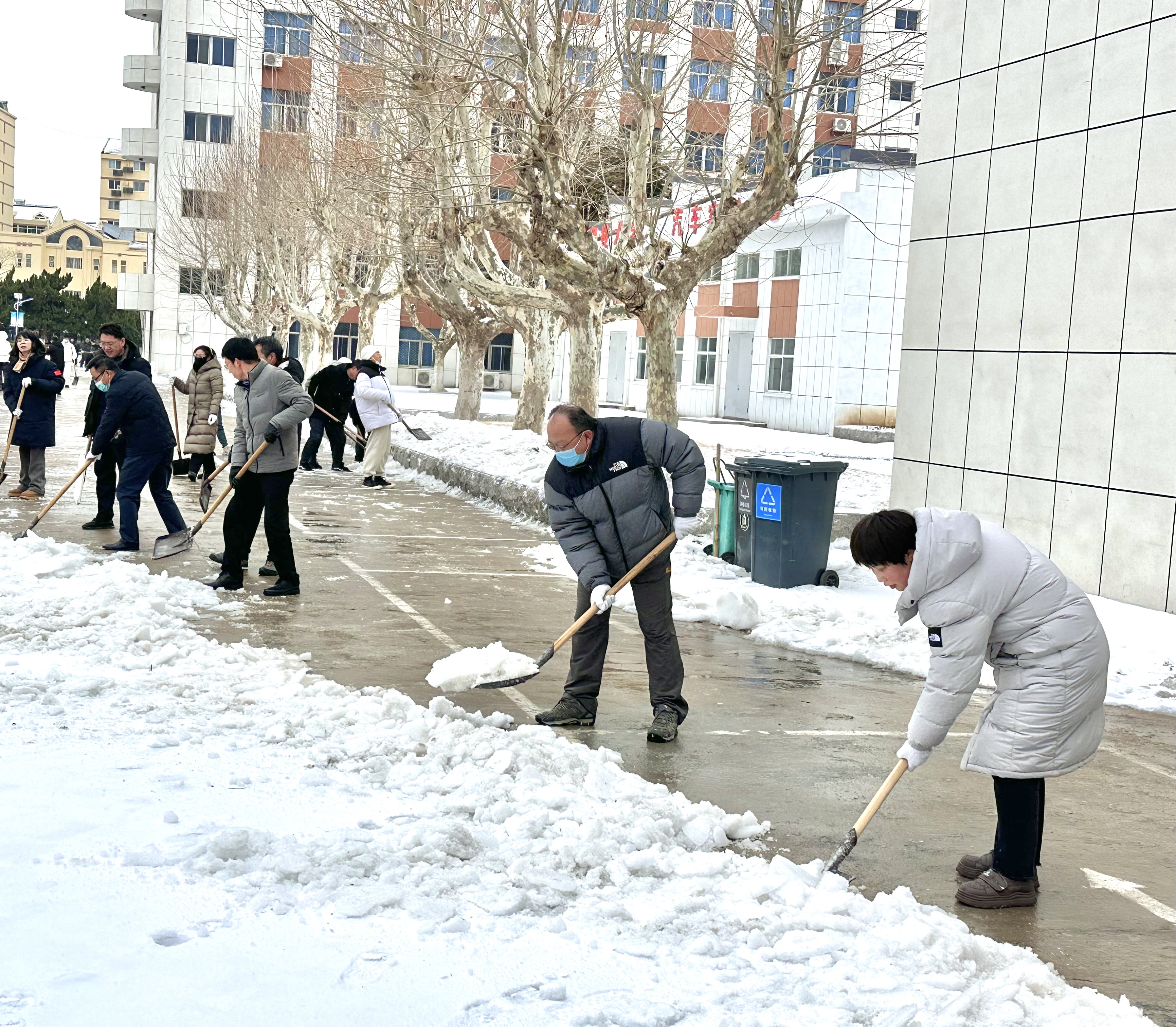 龙行龘龘新学期，热辣滚烫启新程 ——2024年春季开学前准备工作